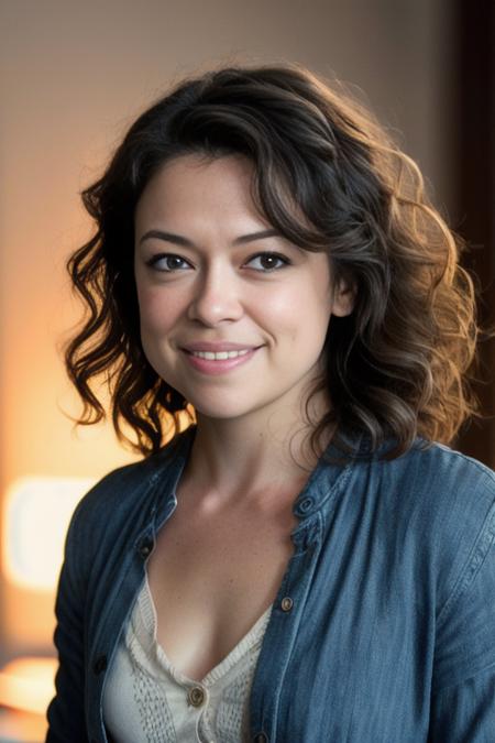 photo of TatianaMaslany2, looking at the camera, simple background, , detailed face, smile, intricate, soft lighting, masterpiece, beautiful,