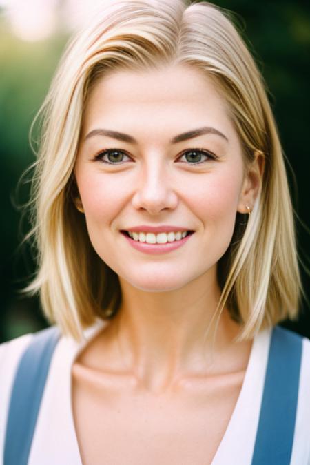 Rosamund Pike R0samund1ik3