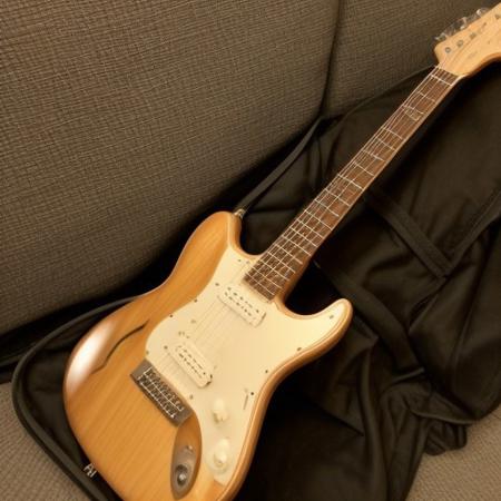 Base  guitar