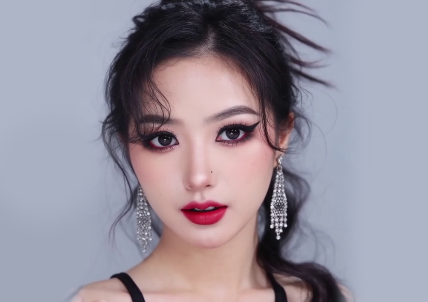 Makeup slider [Wan 2.2 T2V-A14B]