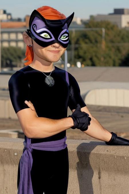 realistic, source_photo, solo, gwen, black bodysuit, black gloves, purple sash, domino mask, night, city, cowboy shot, crossed arms, smile