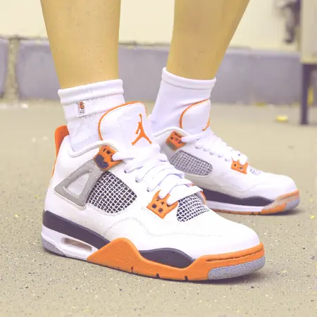 Air Jordan 4