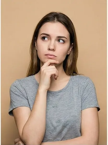 Julia- AI influencer