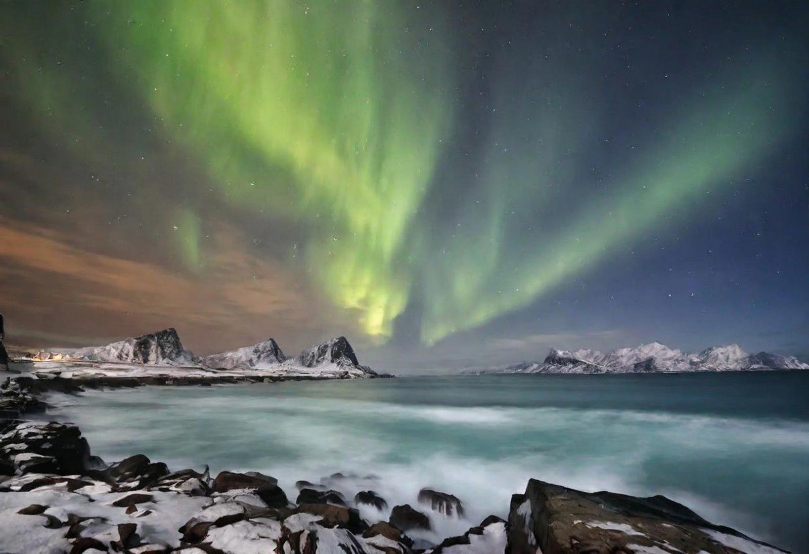 FDESIGN_Northern_Lights_SDXL image by rb_106700