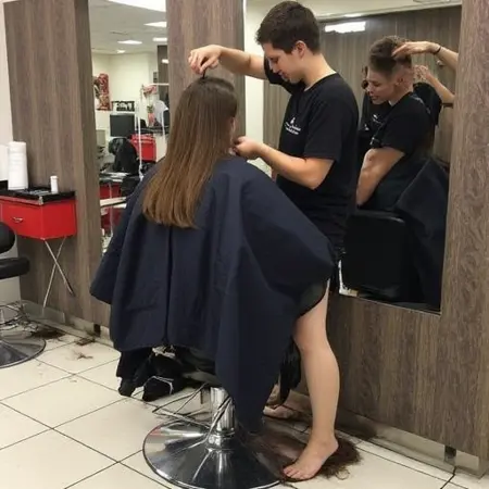 hair_floor