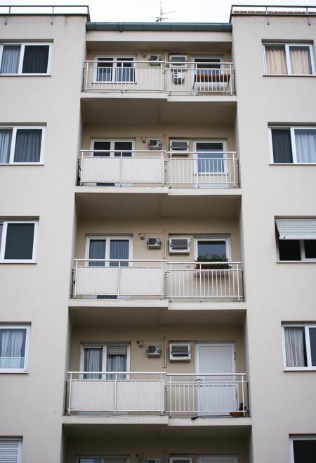 Apartment building