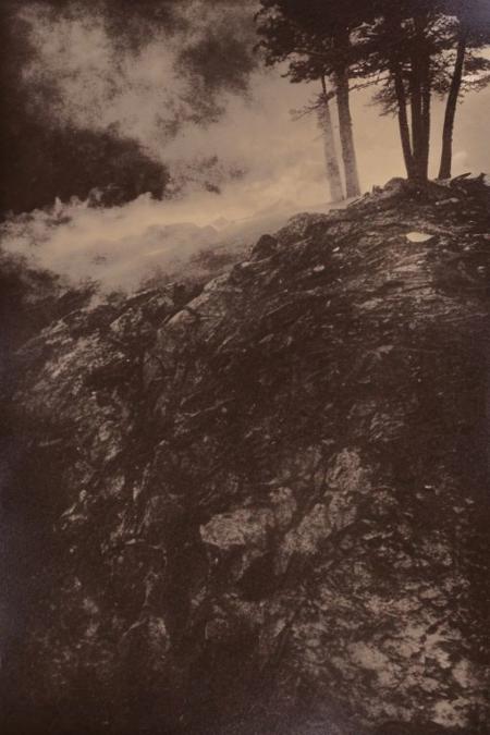 lith_Agfa_Geveart_Brovira_BW22a, a foggy mountain, lord of the ring style