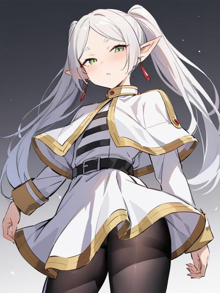 Frieden is a girl with white ponytails long hair green eyes and sharp ears,She is wearing the "mofapifeng" outfit which includes gold and white clothes and a  skirt with a belt around her waist