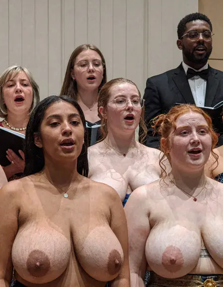 Sagging Breasts by Deedeemegadoodo