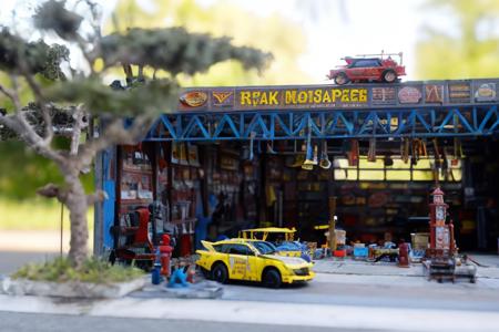 car Toy repair shop