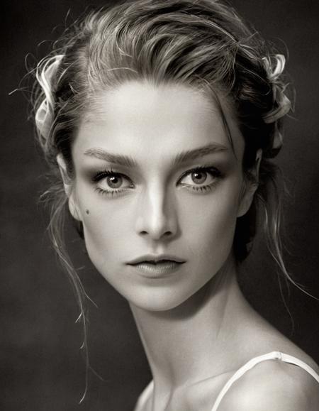 Hunter Schafer v1.0