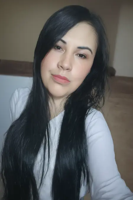 M4J1TO Interracial Latin Chinesse IA Girl