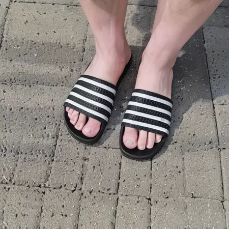 3-Stripe Slippers