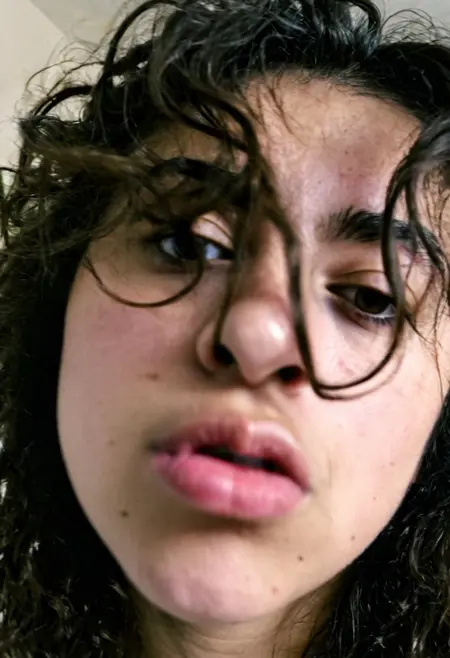 Low-Fi 2010’s nude photos