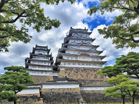 Japanese castle(Himeji castle / 姫路城) pony v1.0
