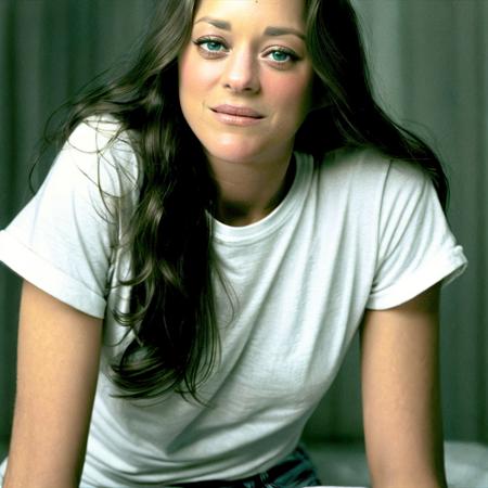 a professional full body photograph of marion_cotillard,  <lora:marion_01_768_343samples:1>,long brunette hair, white t-shirt and jeans, (smiling:0.5),