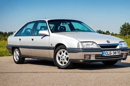 Opel Omega A - German executive car