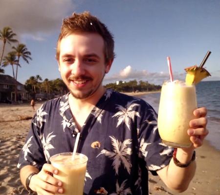 <lora:XL_bossmanjack_v6:1.0>, b0ssmanjack in front of beach, hawaiian shirt, holding pina colada, smiling, 1boy, facial hair, solo,