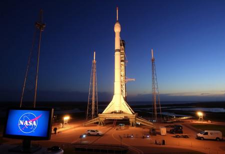 On tv, modern, nasa, rocket, launch vehicle, cape canaveral, Launch pad