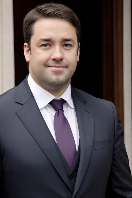 a photo of JasonManford in a suit <lora:JasonManfordLora:1>