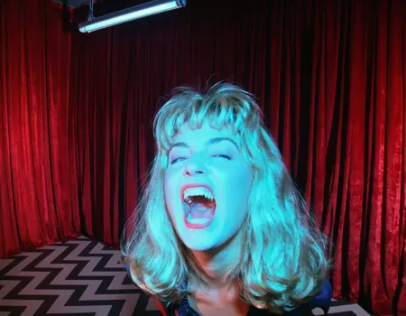 Twin Peaks Style
