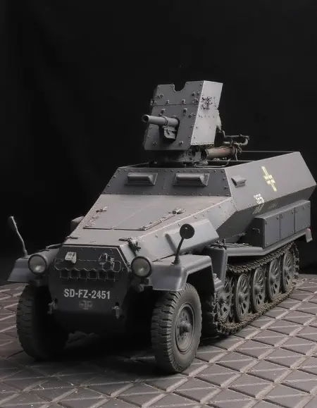 Sd.Kfz.251/10 w/37mm PaK Hanomag Half Track