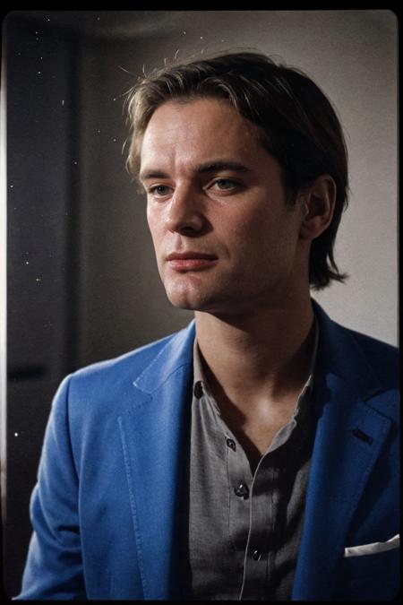 analog film photo solo, tstyle, realistic, ((vintage photo)), (((man:1.5), (male:1.5), person, 1boy, caucasian man)), (((smug):1.2)), (((blue suit:1.3))), ((ancient tree of life in a mythical realm)), ((dynamic poses)), high detailed, (cinematic shot:1.3), PA7_Human-Likeness, (PA7_Photo-BW:1.2), 8k, clear facial features, pastel themed colorgrade, in style of Norbert Schoerner, <lora:PAseer-SD15-LCM Quick:1> <lora:picxer_real:.5> <lora:ReaLora:.2> skin <lora:TStyle_-_Photography_Style:.4> <lora:[UK]_-_David_McCallum:1> davidmccallum . faded film, desaturated, 35mm photo, grainy, vignette, vintage, Kodachrome, Lomography, stained, highly detailed, found footage