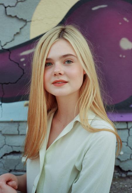 Elle Fanning v1.0