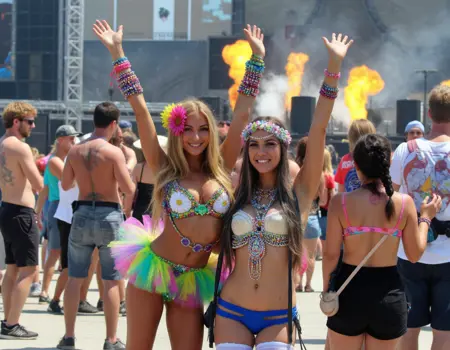 Rave Girls FLUX