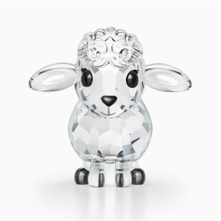 professional 3d model <lora:Glass:1>,glass,sheep, chibi,, 8k,Highly detailed,Digital photography,High definition, . octane render, highly detailed, volumetric, dramatic lighting