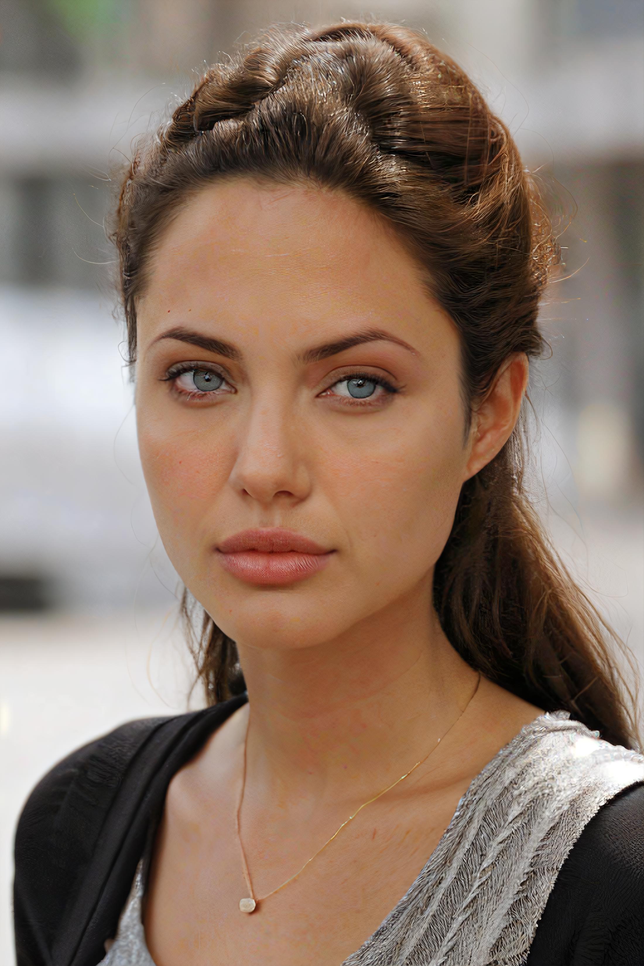 Angelina Jolie / Tomb Raider image by __2_