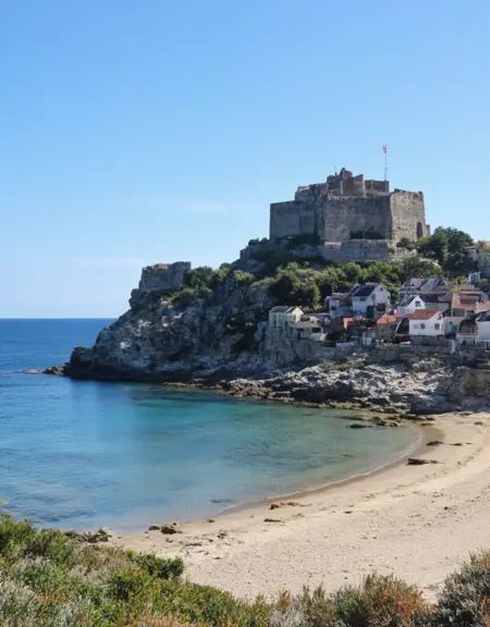 Your Castle 01 : Fortified