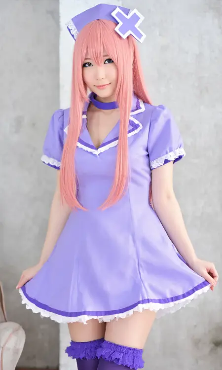 Nurse Luka FLUX/CHROMA LORA