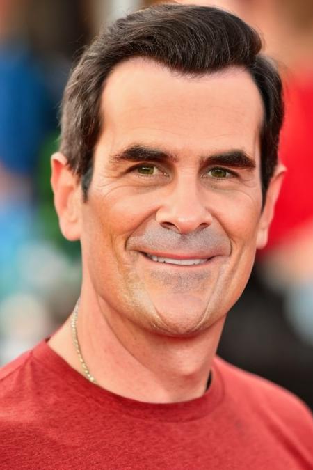 <lora:Ty_Burrell_Lora-10:1>, ty burrell, high quality, red tshirt, detailed face, looking at viewer, headshot, natural lighting, realistic, plain pastel background