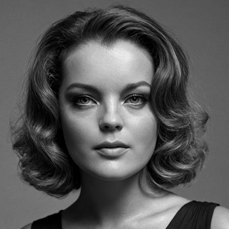 Romy Schneider XL Romy Schneider v1.0