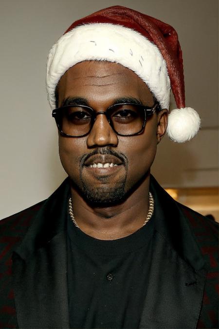 photo of kys man, (smiling:1.15), wearing a black sunglasses, santa hat