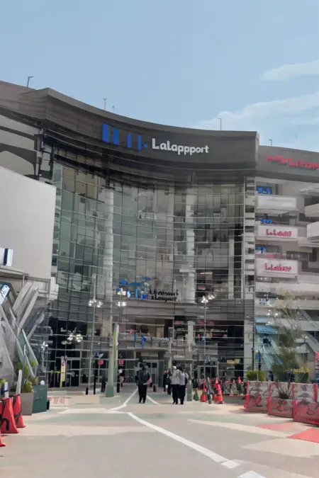 ららぽ甲子園 shopping mall L SD15