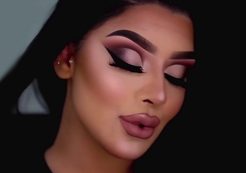 Makeup slider [Wan 2.1 t2v-14B]