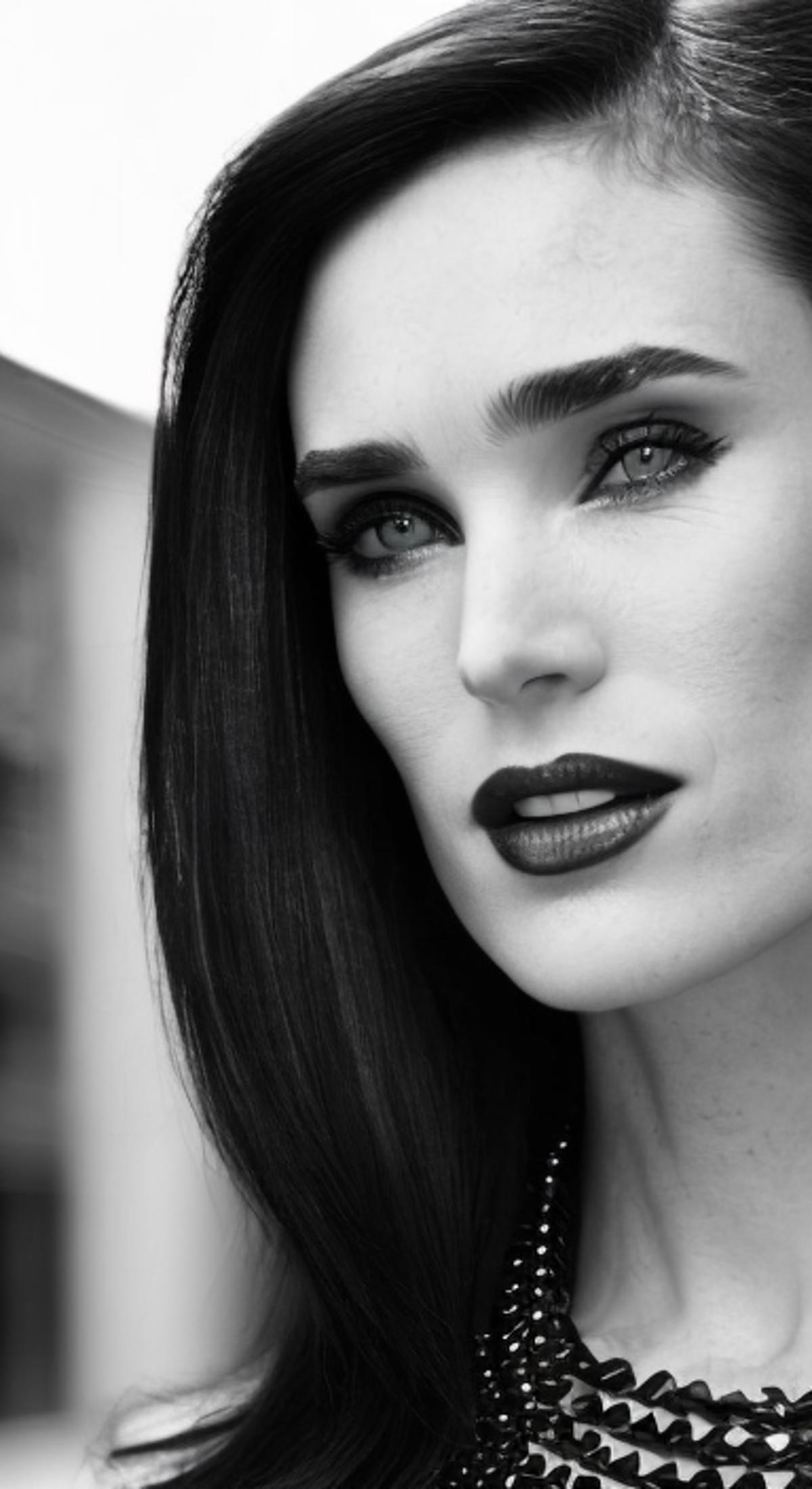 Jennifer Connelly Older Age - v2.2, Stable Diffusion LoRA