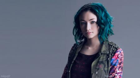 jodelle-ferland-Dark-Matter-TV-TV-women-celebrity-dyed-hair-1176637-wallhere.com.jpg