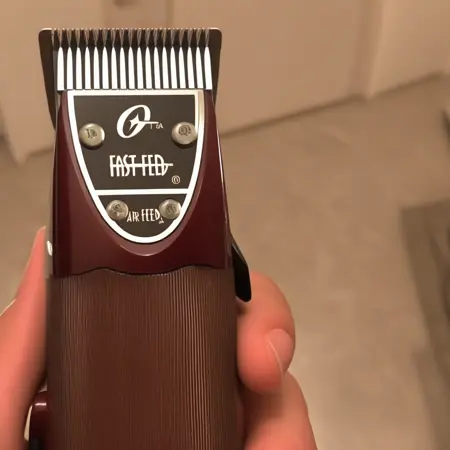 Hair clippers