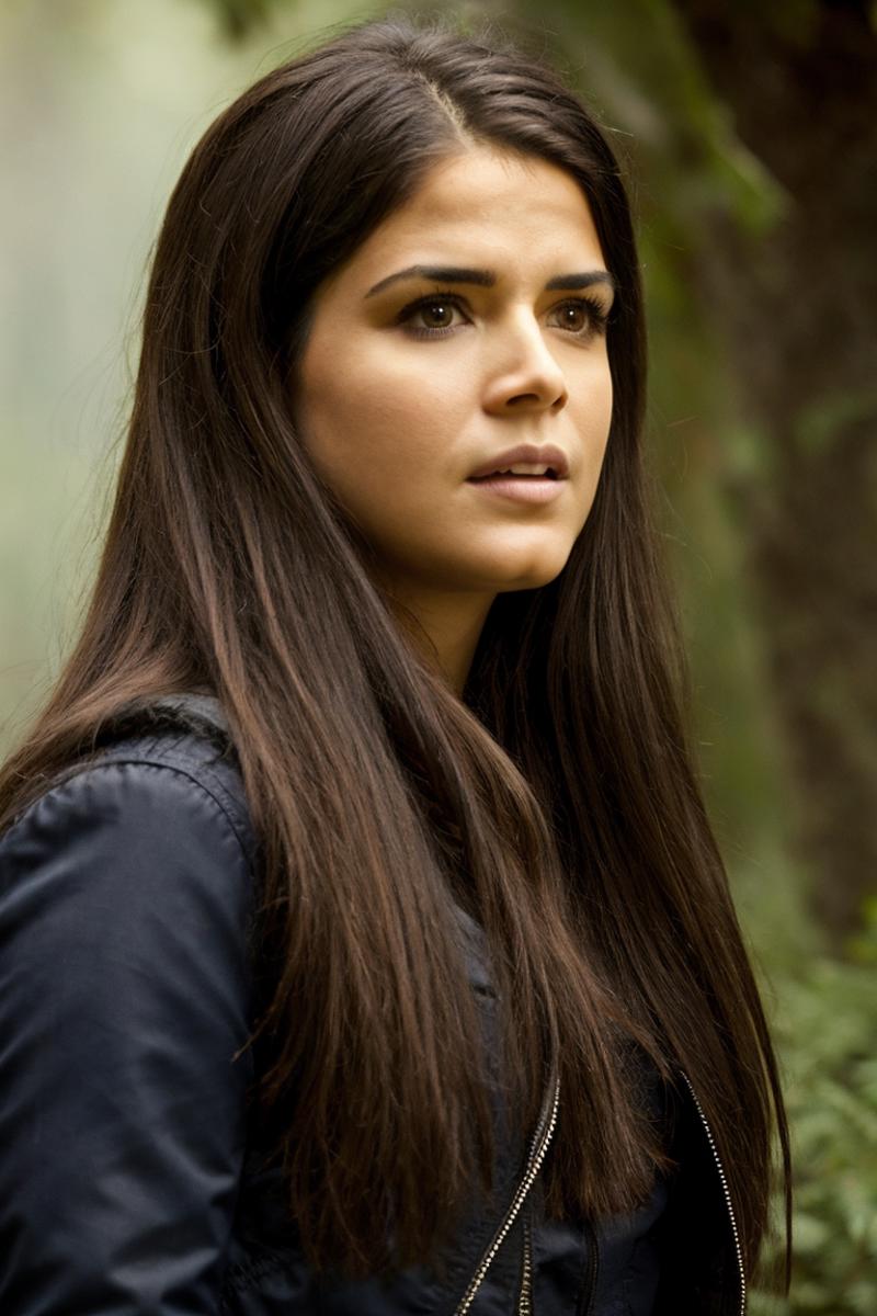 Octavia Blake (Marie Avgeropoulos) from TV series "The Hundred" (The 100) image by H8edge