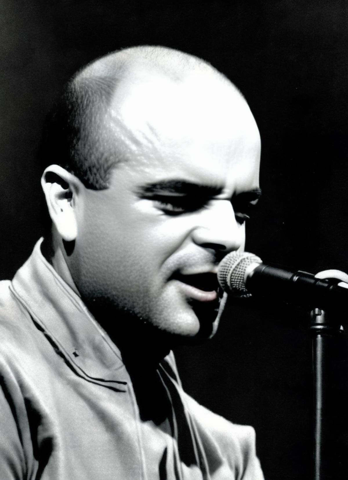 Luca Prodan image by yak_vi