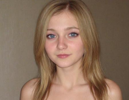 PILA TYAN beautiful sweet sexy cute gorgeous and seductive young European teen girl realistic nsfw erotic 18+ Pila Tyan 0.3