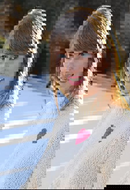 Taylor Swift (BigLust 1.6) v2