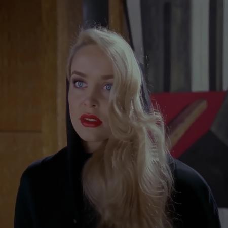 Jerry Hall V1