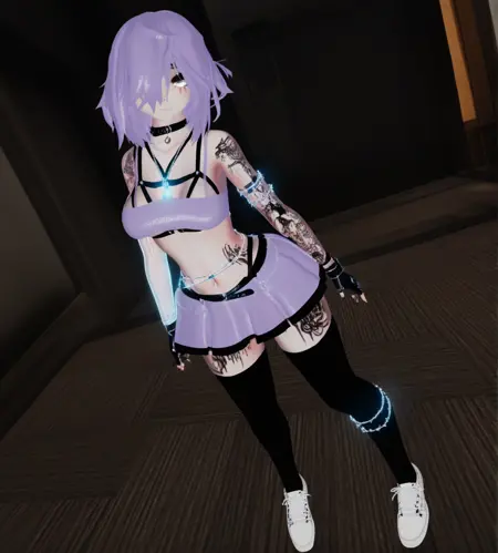 maddy(ori) vrchat avatar / illustrious
