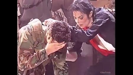 michael jackson and a military soldier 