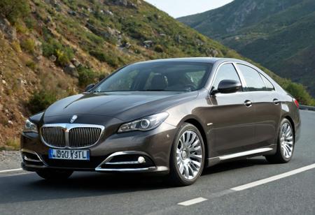 score_9, score_8_up, score_7_up, modern luxury sedan made from chrome-steel ball bearings, mountain road, detailed background, <lora:Balls_of_Chrome_Steel:0.1>, <lora:add-detail-xl:1>