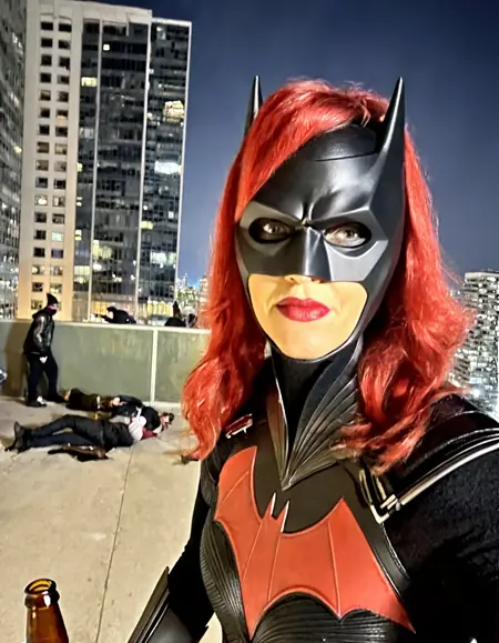 Batwoman liveaction/ Chroma Lora